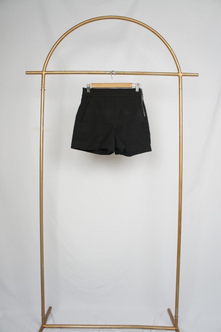 Short Pants Zara Woman, Fesyen Wanita, Pakaian Wanita, Bawahan