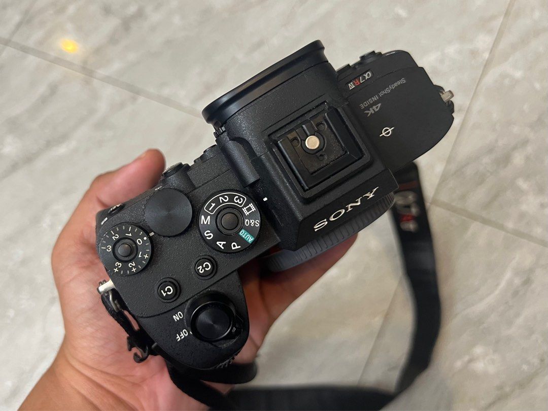 SONY A7R4A (Category: Cameras) located in Iloilo. Submitted by jedtorres (Listing ID 1377875219, Image 2). Description: FOR SALE OR SWAP Sony a7r4A with box 1pc charger and 1pc orig sony battery NO PERFORMANCE ISSUES makinis Php 97,000 lbc cop/cod .