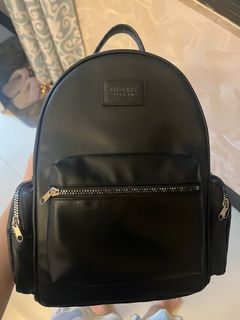 (Kategori: ) berada di . Dikirim oleh calasya (ID iklan 1377830438, Gambar 1). Deskripsi: .