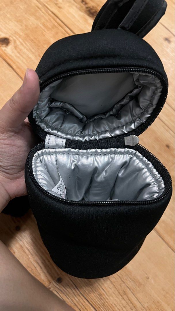 Tommee Tippee Insulated Bottle Bags (Category: Baby Toiletries & Grooming) located in Cabuyao City. Submitted by mamamara19 (Listing ID 1377865916, Image 3). Description: Get both for 300php only [Non Nego].