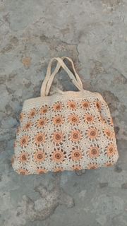 (Kategori: ) berada di . Dikirim oleh THRIFTSHOP (ID iklan 1377857090, Gambar 1). Deskripsi: .