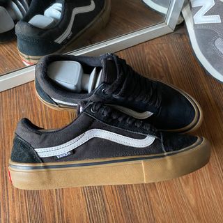 (Kategori: ) berada di . Dikirim oleh sneakerssecondmarket (ID iklan 1377778746, Gambar 1). Deskripsi: .