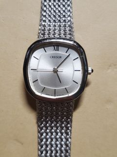 (分類:)位於 。 由 birth.year.watch 提交(商品編號 1377938365,圖片 1)。簡介: 。