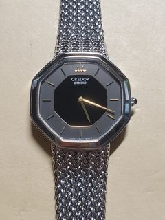 (分類:)位於 。 由 birth.year.watch 提交(商品編號 1377938764,圖片 1)。簡介: 。