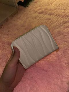 (Category: ) located in . Submitted by dumpleenx (Listing ID 1377926161, Image 1). Description: .