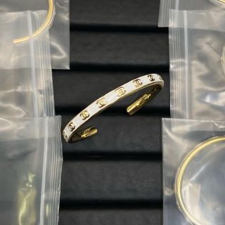 （分類：）位於 。 由 s_yip 提交（商品編號 1377831168，圖片 1）。簡介： 。
