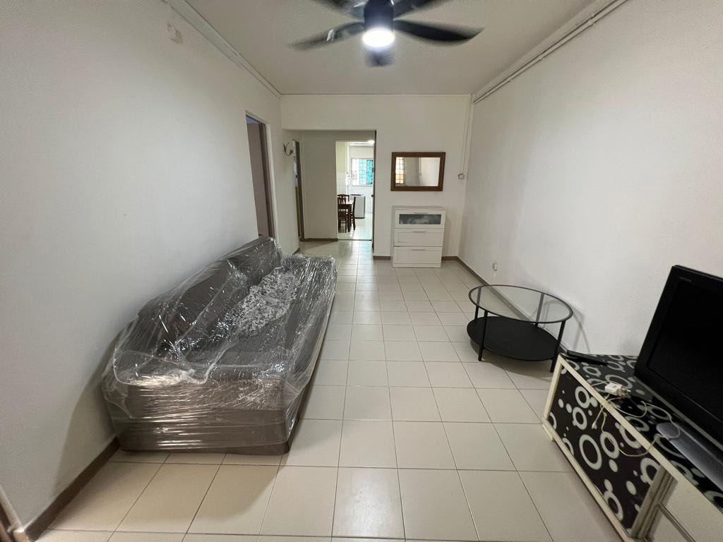 (Category: ) located in . Submitted by GreatDealHunters (Listing ID 1372948728, Image 1). Description: .
