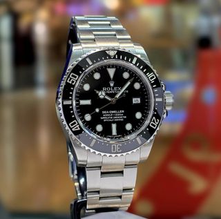(Category: ) located in . Submitted by davidofftimepieces (Listing ID 1372966588, Image 1). Description: .