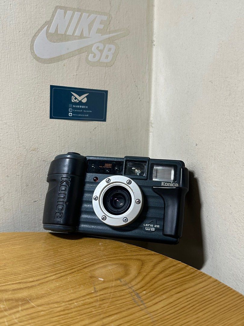 由 camerastall.ho (刊登 ID 1373034100，圖片 2) 提交，位於 高雄市 (Kaohsiung) 的 現場監督28WB 機況超讚8成新 架上最優 快門小瑕疵 (類別：相機)，說明：WB系列為現場監督較新的版本 WB系列也超級適合新手 這台讓您完全不需要高深功力就可以拍出攝影展級的照片 走過路過不要錯過！ 機況是架上商品最漂亮的 快門鍵上面有一點點裂痕 不影響使用 可以看附圖 金屬護罩、橡膠漂亮 不要錯過啦～ 商品編號*38。