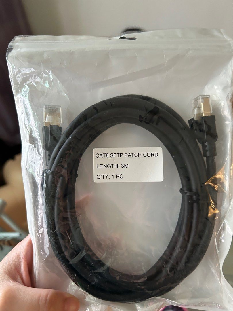 由 cheap_place (刊登 ID 1372932516，圖片 1) 提交，位於 台北市 (Taipei) 的 電腦數據線 (類別：轉接線及轉換器)，說明：。