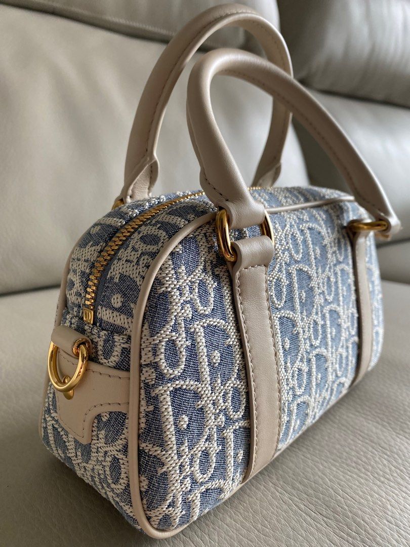 日本限定色Dior D-vibe east west nano bag 100% Authentic Bag