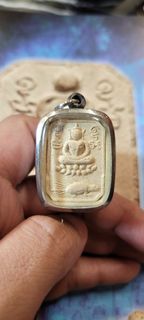 （分類：）位於 。 由 thaido1985 提交（商品編號 1372971512，圖片 1）。簡介： 。