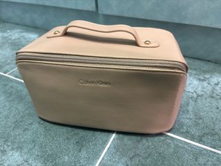 （分類：）位於 。 由 sasisasisa 提交（商品編號 1373004535，圖片 1）。簡介： 。