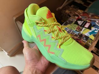 （分類：）位於 。 由 cameramanshoes 提交（商品編號 1372879177，圖片 1）。簡介： 。