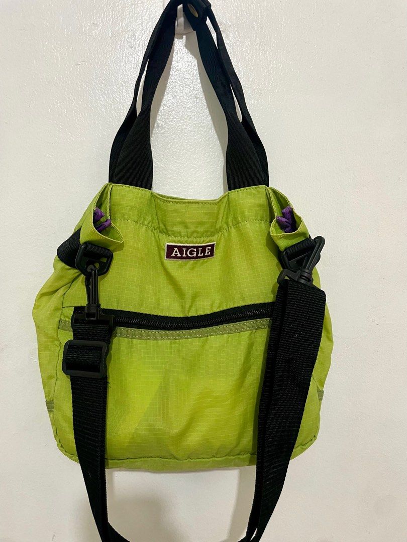 Aigle Tote Bag Neon Green (Category: Tote Bags) located in Manila. Submitted by gflores (Listing ID 1372883905, Image 3). Description: Aigle convertable tote bag. Can use as sling, shoulder nag or handbag. Please see photos for dimensions delivery through riders (lalamove, grab etc) BOOKING ARE MADE BY BUYER. NO TO LOWBALLERS. 1 DAY RESERVATION ONLY.