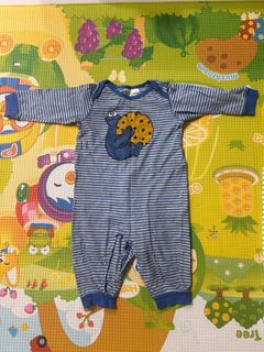 (Category: ) located in . Submitted by hello_world_buangkok (Listing ID 1372995644, Image 1). Description: .