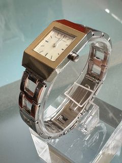 由 yenning53 (刊登 ID 1372955271，圖片 1) 提交，位於 的 (類別：)，說明：。