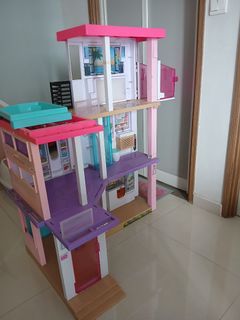 (Category: ) located in . Submitted by cute55 (Listing ID 1372876642, Image 1). Description: .