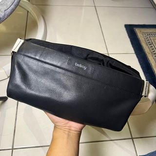 (Category: ) located in . Submitted by da.closets (Listing ID 1373016321, Image 1). Description: .
