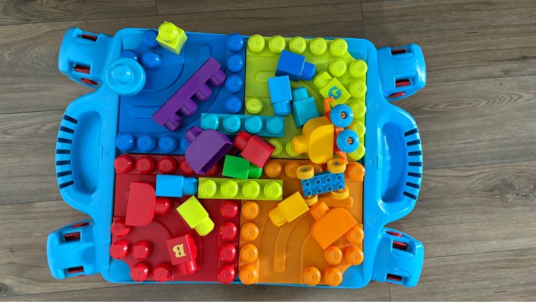 Blocks table (Category: Lego & Building Sets) located in Singapore. Submitted by pingxiaoyudi (Listing ID 1372882620, Image 2). Description: Make space.