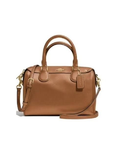 Coach Bennett Handbag Satchel Mini Saddle Brown (Category: Luxury Bags & Wallets) located in Quezon City. Submitted by closet_dump (Listing ID 1372946981, Image 1). Description: Bought in states before, personal use, decluttering. Minor issue please pm. Strap inside bag. Selling low d/t minor issue.