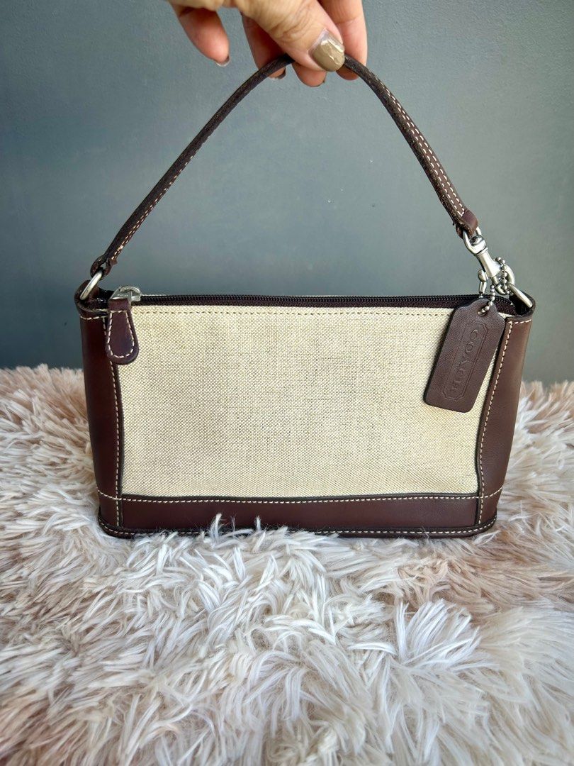 COACH Kili Bag (Category: Luxury Bags & Wallets) located in Pasig City. Submitted by angelsluxe.mnl (Listing ID 1372867065, Image 1). Description: Money back guaranteed authentic. LAST FIRM PRICE IS 3500.