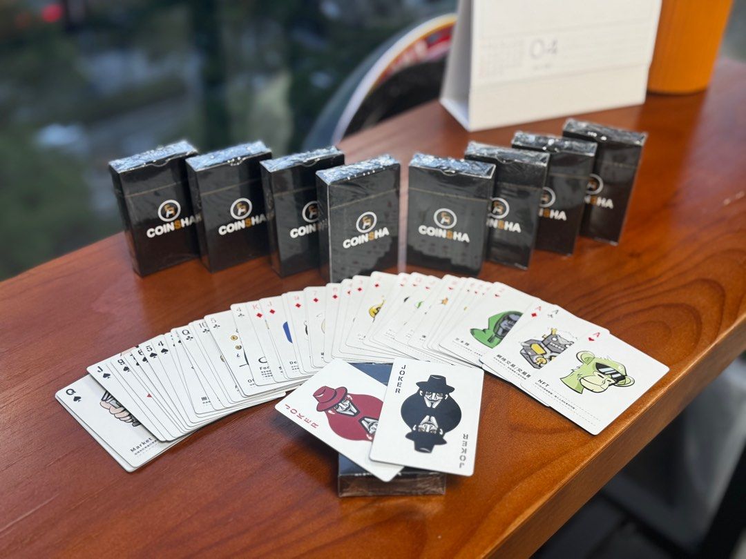 COINSHA虛擬貨幣撲克牌♣️, 書籍、休閒與玩具, 玩具、公仔、桌遊在旋轉拍賣