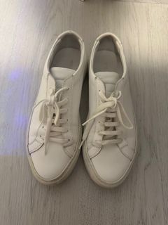 （分類：）位於 。 由 mand.y 提交（商品編號 1372957699，圖片 1）。簡介： 。