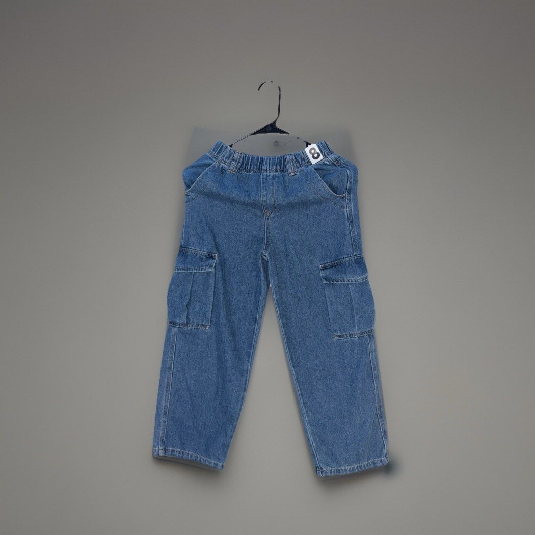 Cotton-On Kids Taylor Cargo Pants (Category: Babies & Kids Fashion) located in Antipolo. Submitted by venturous888 (Listing ID 1372943279, Image 1). Description: ON HAND 8T on tag 100% AUTHENTIC DM for inquiries 📩.