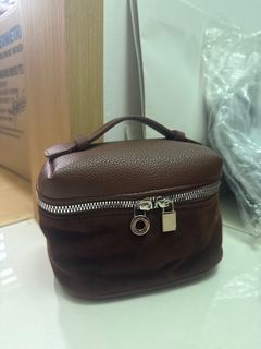 (Category: ) located in . Submitted by syintaaaaa (Listing ID 1373051074, Image 1). Description: .