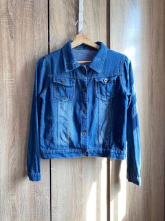 (Category: ) located in . Submitted by shopwithad (Listing ID 1372945874, Image 1). Description: .