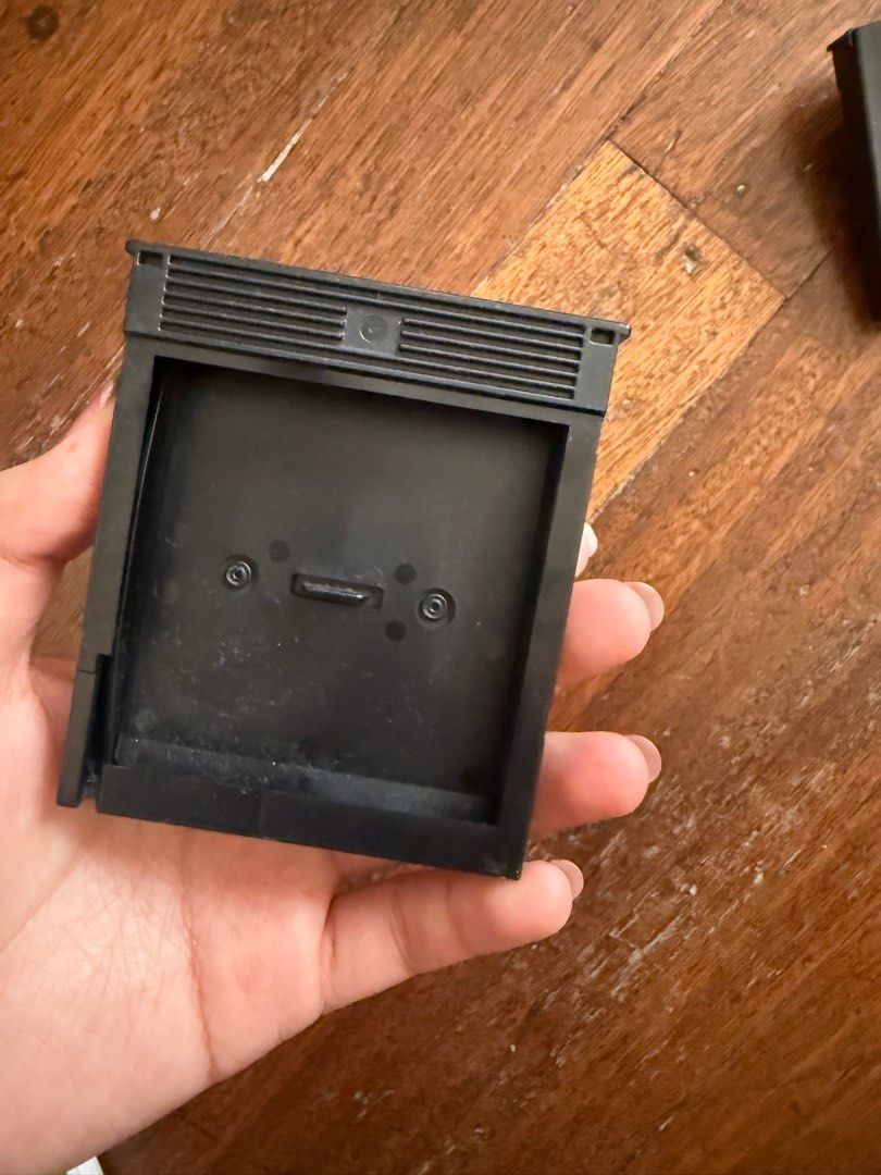 Empty Instax Square Cartridges (Category: Cameras) located in Manila. Submitted by dencluttering101 (Listing ID 1372883411, Image 2). Description: Empty instax square cartridges 25 each Get all for 250 ( i have 13).
