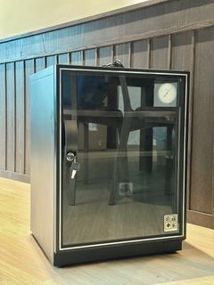 （分類：）位於 。 由 karma825 提交（商品編號 1372931956，圖片 1）。簡介： 。