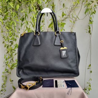 (Kategori: ) berada di . Dikirim oleh kiano_shoes (ID iklan 1372873136, Gambar 1). Deskripsi: .