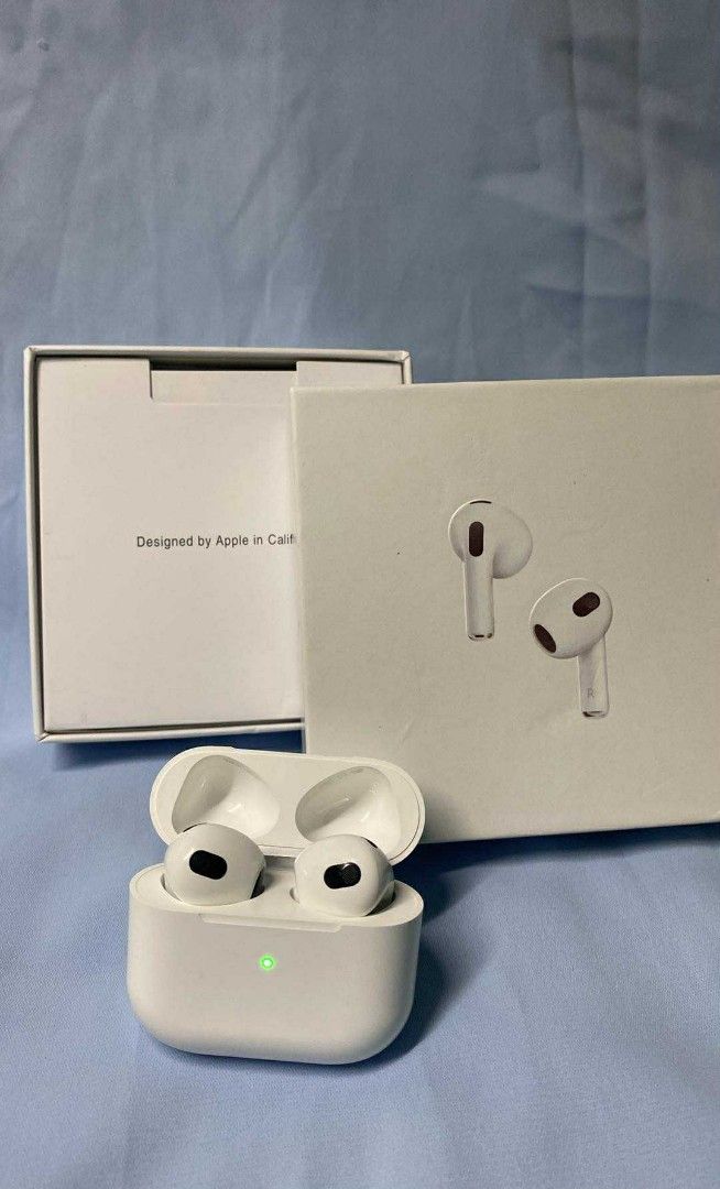 Gen 3 airpods 💯 (Category: Headphones & Headsets) located in Manila. Submitted by pricious (Listing ID 1373005173, Image 2). Description: .
