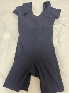 (Category: ) located in . Submitted by buymystufflessthan10 (Listing ID 1372938773, Image 1). Description: .