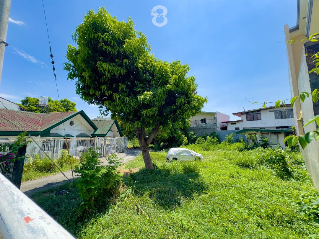 (Category: ) located in . Submitted by sandro_realty (Listing ID 1371821956, Image 1). Description: .