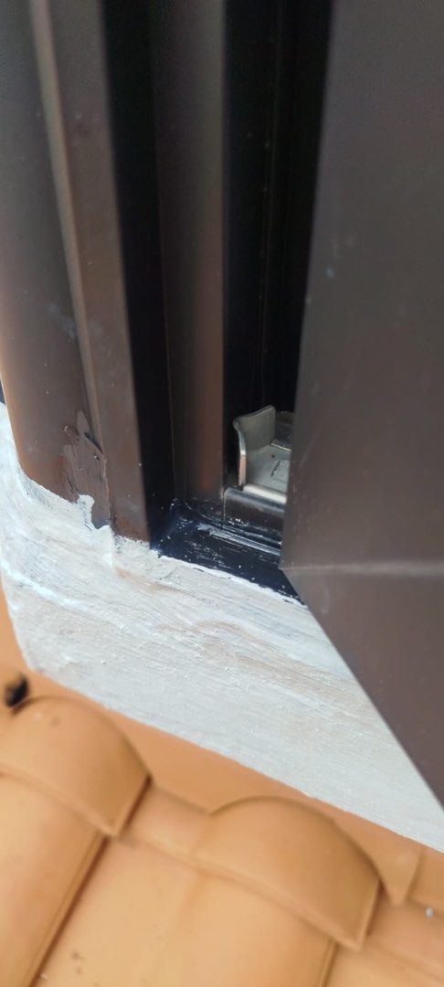 Having leakages from windows and your walls?62863076060546111