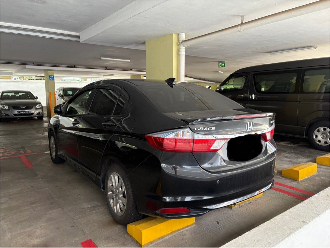 Honda Grace Hybrid 1.5 DX (A) (Category: Used Cars) located in Singapore. Submitted by enjoysopping (Listing ID 1219283104, Image 3). Description: Arf around $15000 coe is cat B Good condition Owners buy don't worry can do loan No consign / sell for me please Dealer welcome to offer.
