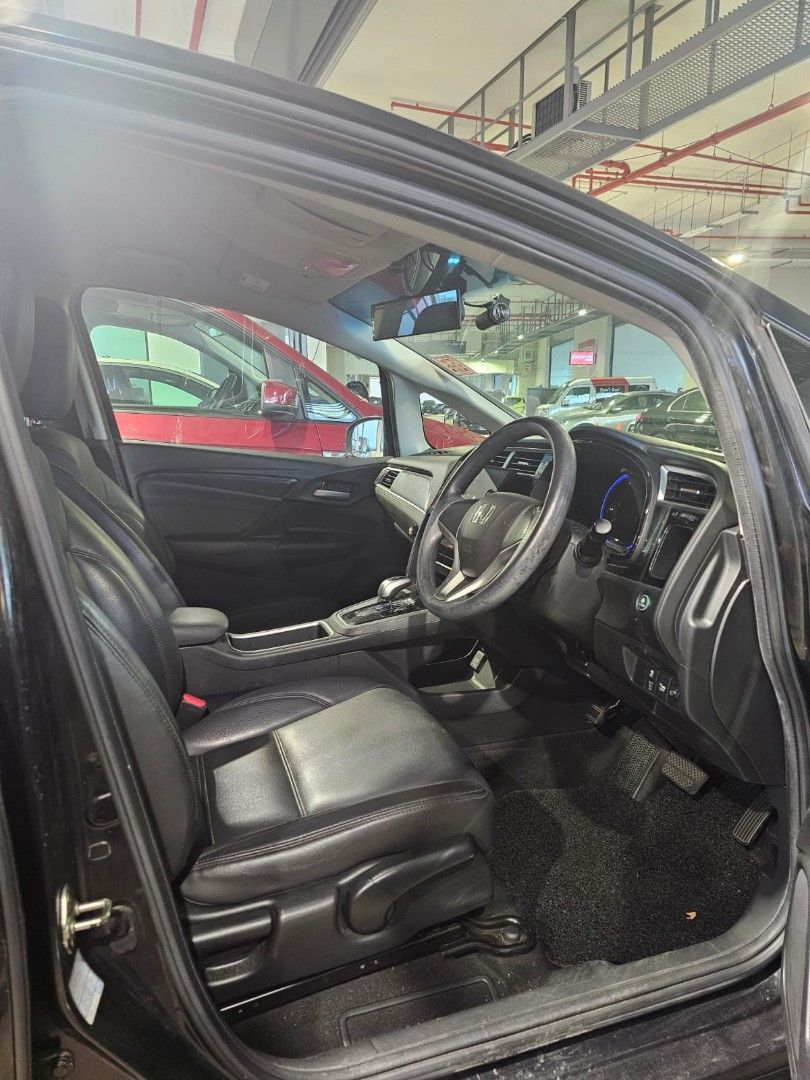 Honda Shuttle Hybrid 1.5(A) Grab, Gojek , Tada , Ryde | Personal Usage welcome ✅️62885348093442114