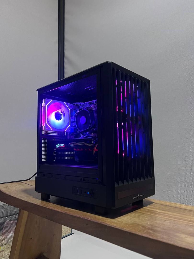 i5-4570, GTX 1060, ARGB Budget Gaming PC S$305 (Category: Desktops) located in Singapore. Submitted by spiel (Listing ID 1372945587, Image 2). Description: A beautiful Black, Budget Custom Gaming PC with ARGB Fans! This PC is able to run most of the latest games at 1080p with no issues! Buy with confidence and start gaming instantly! Still in great working condition and has no issues Power cord will be included :) Will send a video of it working 