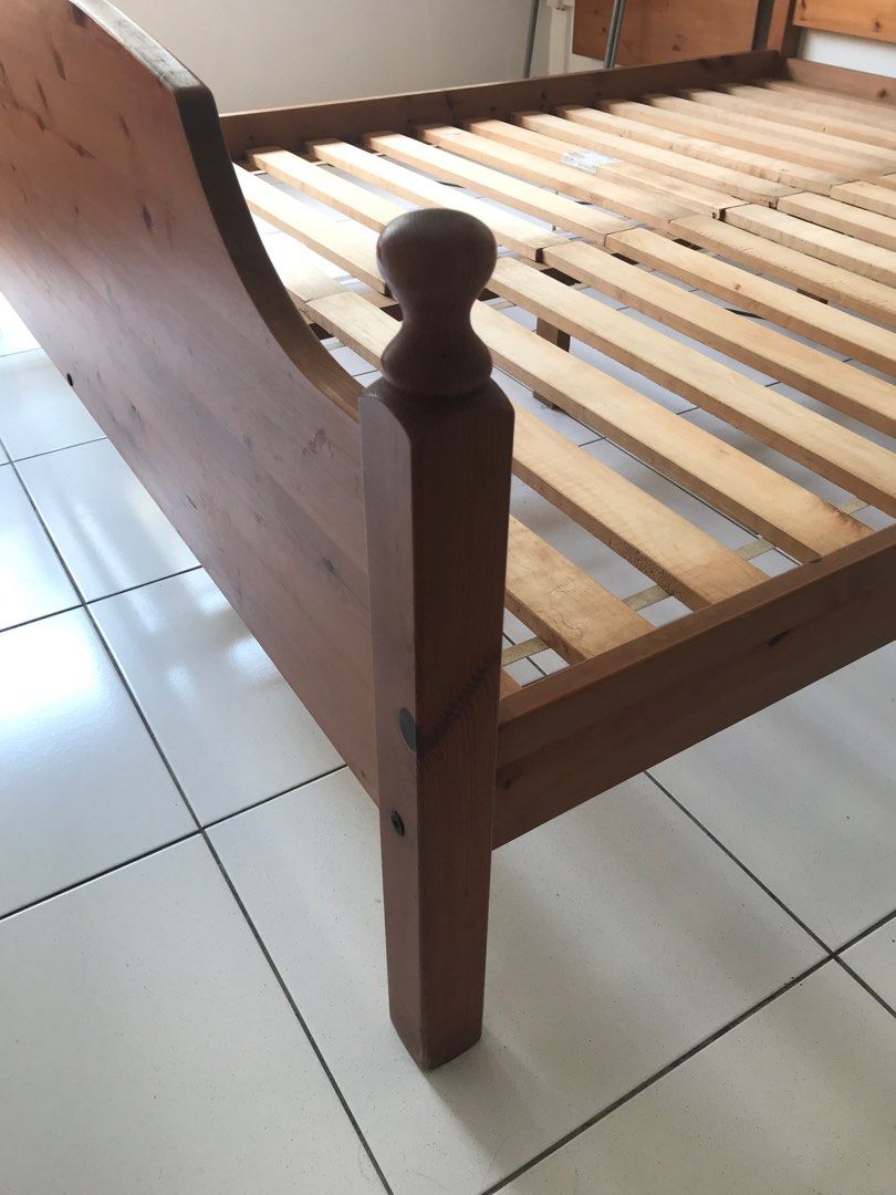 Ikea Antique Solid Pine Queen Size Bed Frames (Category: Bed Frames & Mattresses) located in Singapore. Submitted by rickyarosa (Listing ID 1372870049, Image 2). Description: Well used, good condition. Frame size 169x210.5cm for mattress size 160x200cm. Come with 2x Lade 80x200cm slatted bed base and full set screws and fitting. Arrange your own transport and movers, bed frame is fully disassembled and ready for collection. Disclaimer 1 - Actual 