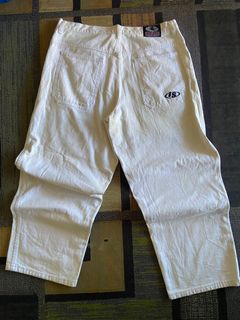 (Category: ) located in . Submitted by mabu_officialstore2 (Listing ID 1372886838, Image 1). Description: .