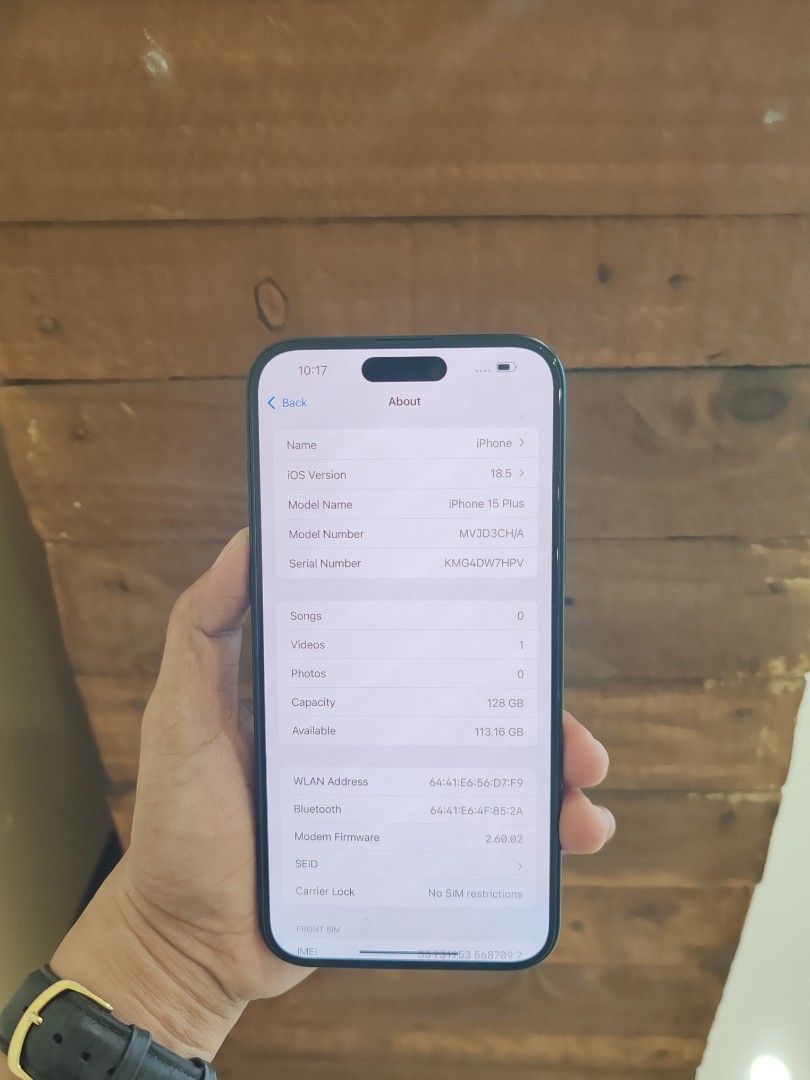Iphone 15plus 128 Preloved/China variant (Category: iPhone 15 Series) located in Quezon City. Submitted by ronalynac40976 (Listing ID 1372880101, Image 3). Description: iphone 15plus 128 99% battery health 71 cycle count good condition with replace box, cord pick up store in greenhills we ship nationwide via lbc we accept swap/trade in we accept ggives & spaylater+% dm or call for fast transaction 09279500069/09425544556 located @ Aquarium area s