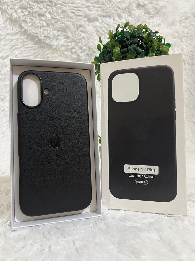 iPhone 16 Plus Magsafe Leather Cases (Category: Cases & Sleeves) located in Manila. Submitted by mercedgret74092 (Listing ID 1372980504, Image 3). Description: Screen protectors also available -Clear -Matte -Privacy.