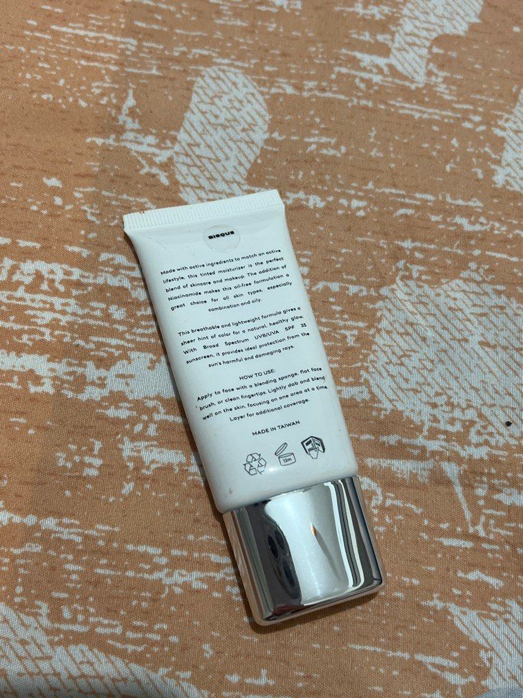 Issy Active Skin Tint (Category: Makeup) located in Manila. Submitted by user100518 (Listing ID 1372980492, Image 2). Description: Shade: Bisque.