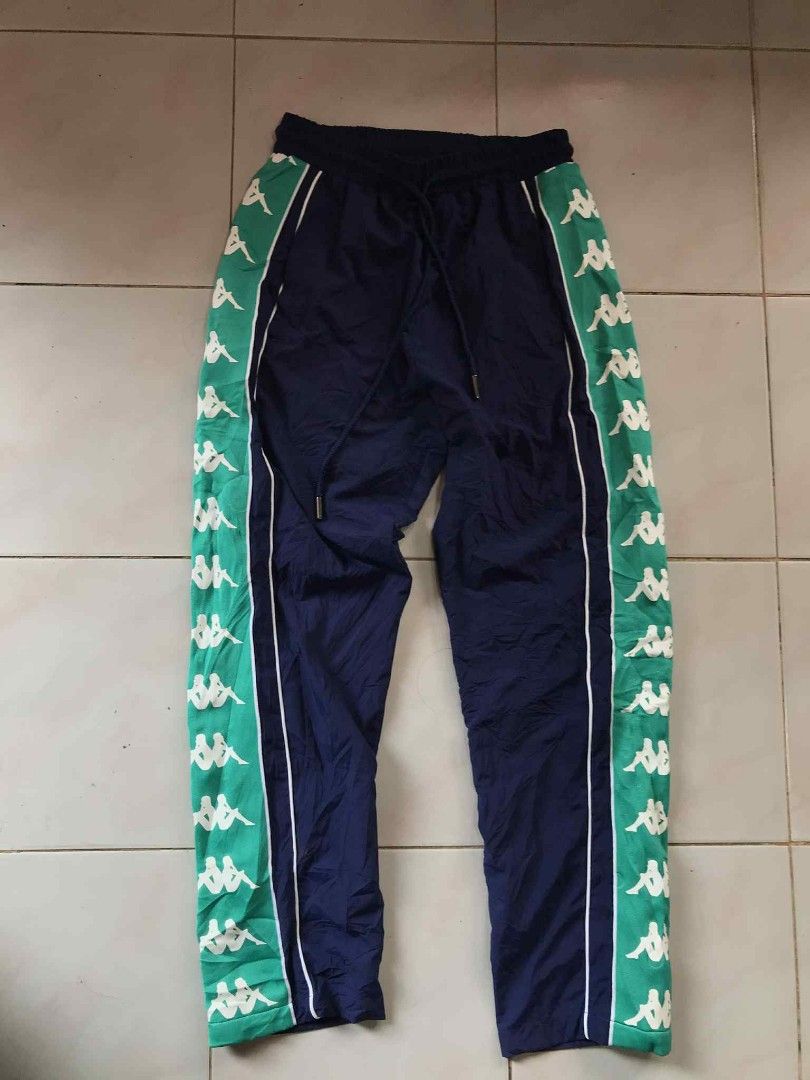 Kappa trackpants 🥵 (Category: Joggers) located in Jinoba-an. Submitted by eegiboy (Listing ID 1372870539, Image 3). Description: Wts: Kappa 🥵 Trackpants 🔥 Size: 30-34 stretch L-39 Hem-8 Excellent condition 🥰 Needwash 😘 650plussf Dm me if interested 📩 Thankyou🙏😇.
