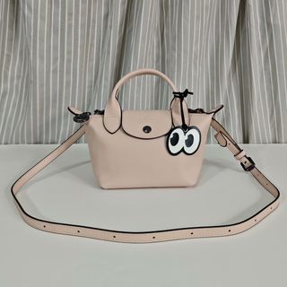 （分類：）位於 。 由 santanaev 提交（商品編號 1372928866，圖片 1）。簡介： 。