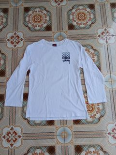 (Kategori: ) berada di . Dikirim oleh homie.thrift (ID iklan 1372936880, Gambar 1). Deskripsi: .