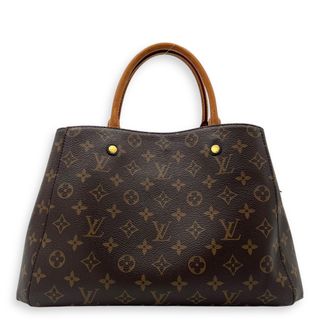 (Category: ) located in . Submitted by carousellluxury (Listing ID 1372877802, Image 1). Description: .